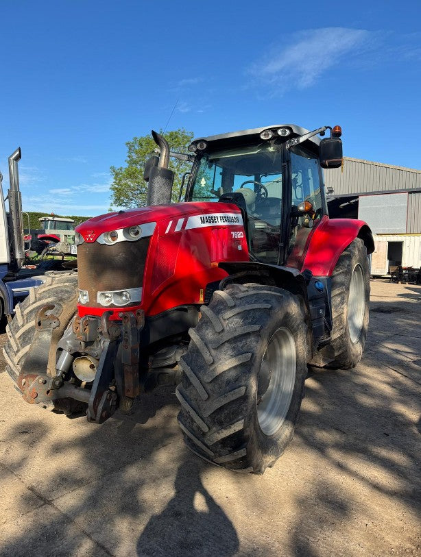 MASSEY FERGUSON 7620 TRACTOR