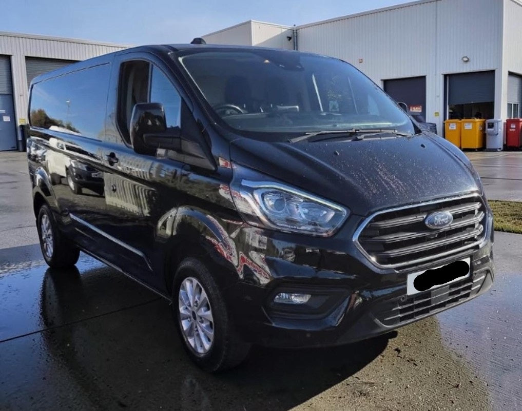 **(ONLY 94K MILEAGE)** 2021 FORD TRANSIT CUSTOM 300LIMITD EBLUE L1H1 1996CC >>--NO VAT ON HAMMER--<<