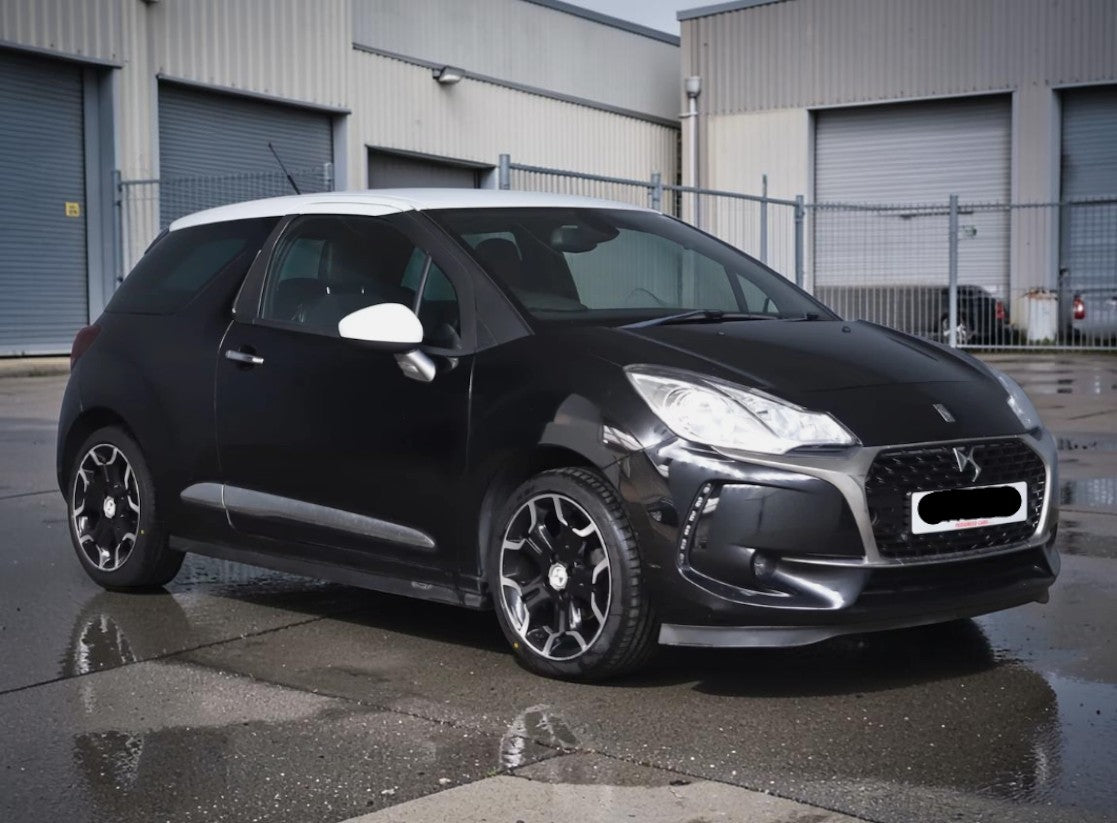 **(ONLY 53K MILEAGE)** 2016 DS DS3 1.6 HDI ELEGANCE MANUAL DIESEL HATCHBACK IN BLACK
