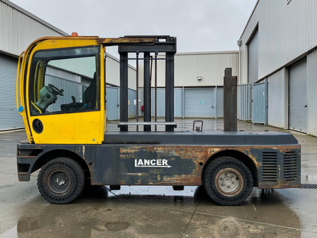 2008 TERRA LQ50/12/40 DIESEL FORKLIFT SOLID