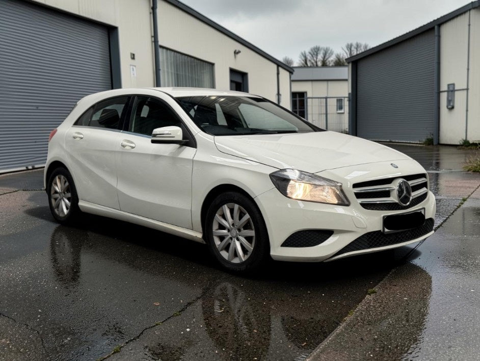 2013 MERCEDES-BENZ A180 BLUEEFFICIENCY SE 1.6 PETROL MANUAL >>--NO VAT ON HAMMER--<<