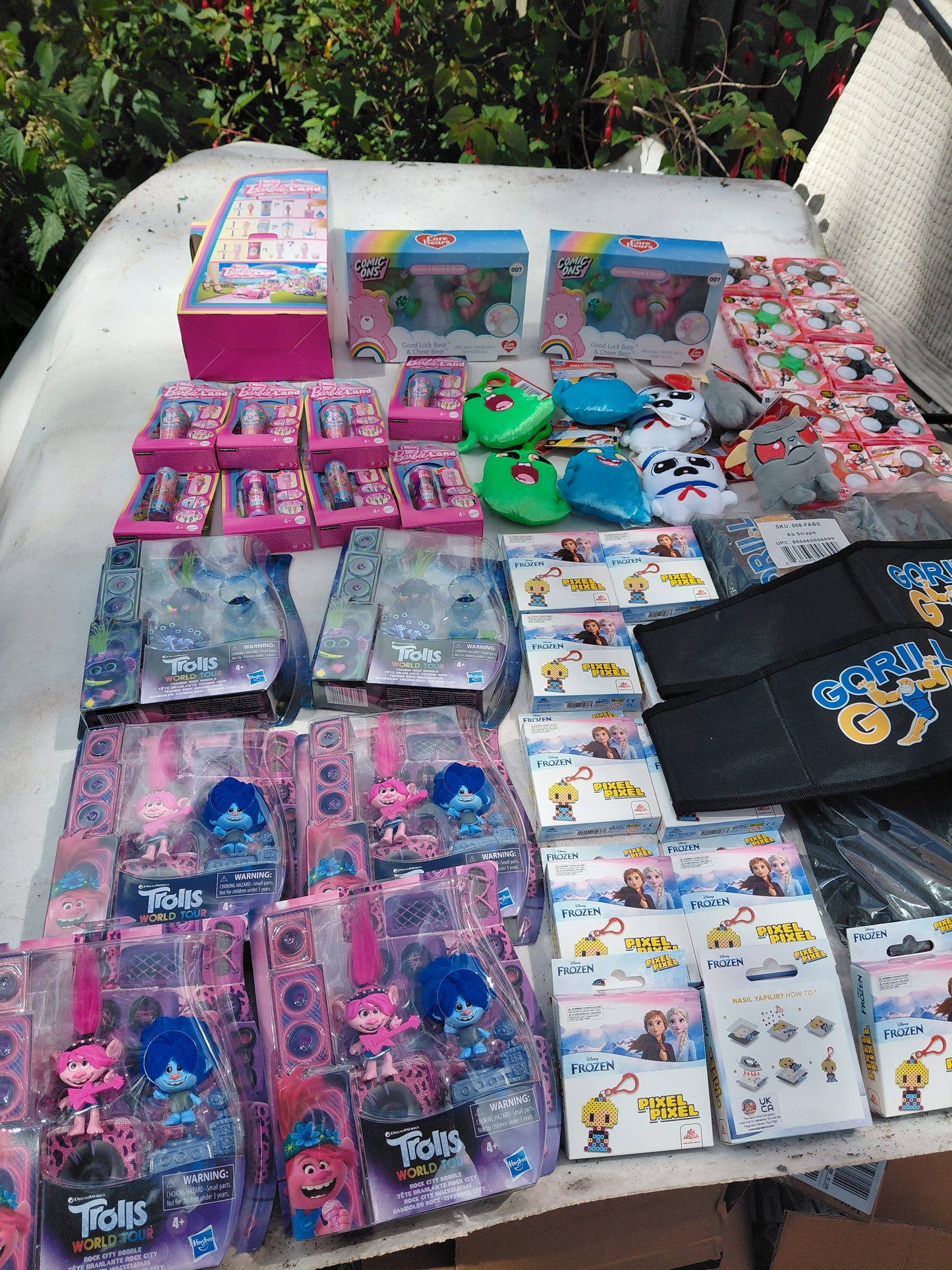 TOYS PALLET DISNEY PIXAR TROLLS FROZEN ECT MARKET TRADER ONLINE SELLERS PALLETS