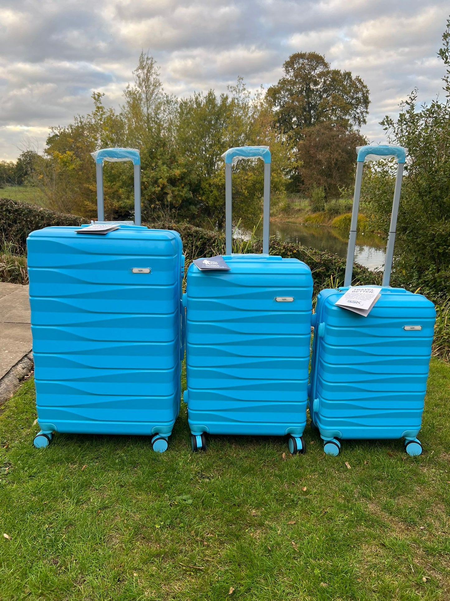 SKY BLUE 3 PIECE LUGGAGE SET (20” 24” 28”) – LIGHTWEIGHT SUITCASE TRAVEL CASE – BRAND NEW