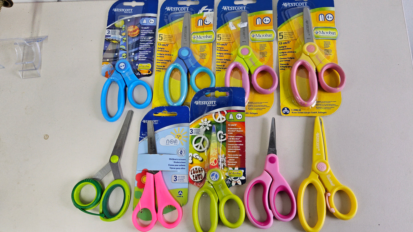 25 PC WESTCOTT CHILDERN SCISSORS