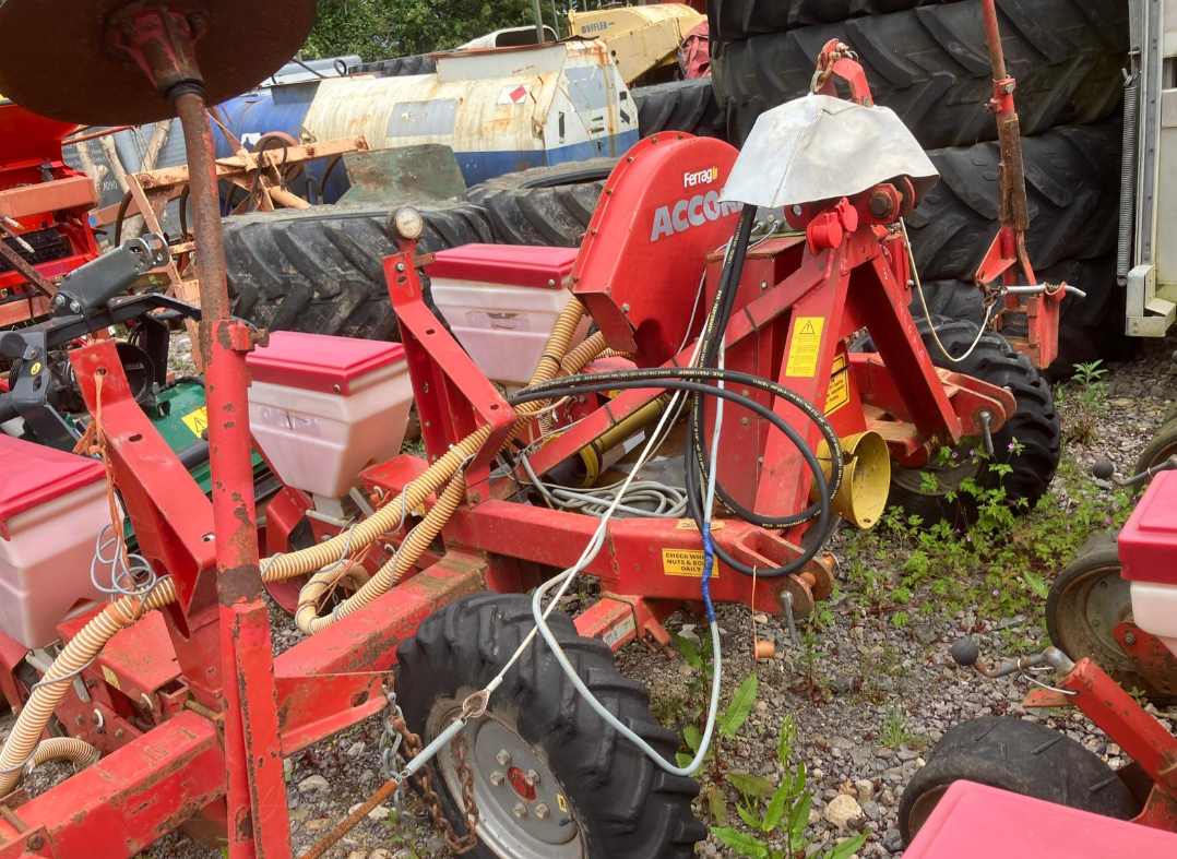 ACCORD 4 ROW MAIZE DRILL (NO FERT)