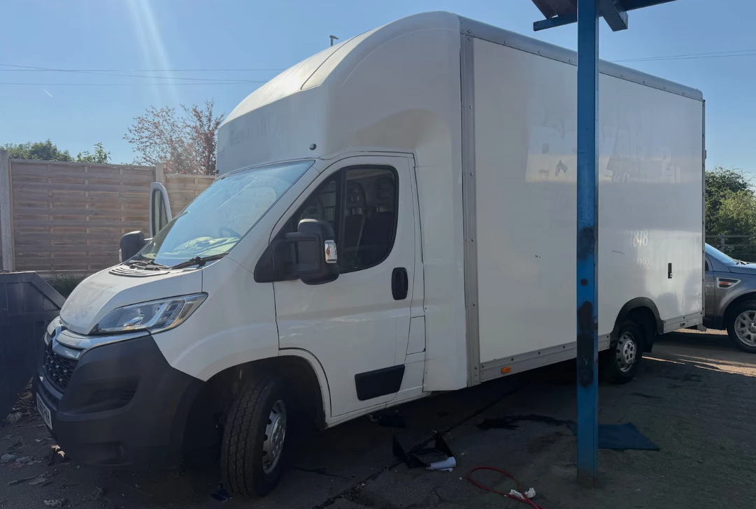 2019 (69) CITROËN RELAY 2.2 HDI 165PS LOW LOADER BOX VAN – EURO 6