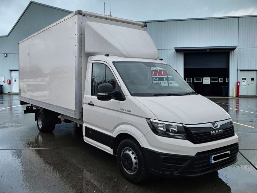 2021 MAN TGE 5.180 2.0 DIESEL MANUAL WHITE CHASSIS CAB LUTON VAN