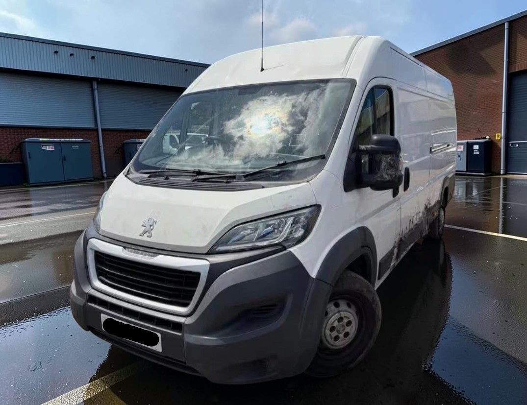 **(ONLY 106K MILEAGE)** 2018 PEUGEOT BOXER 435 PRO L4H2 BLUEHDI DIESEL >>--NO VAT ON HAMMER--<<