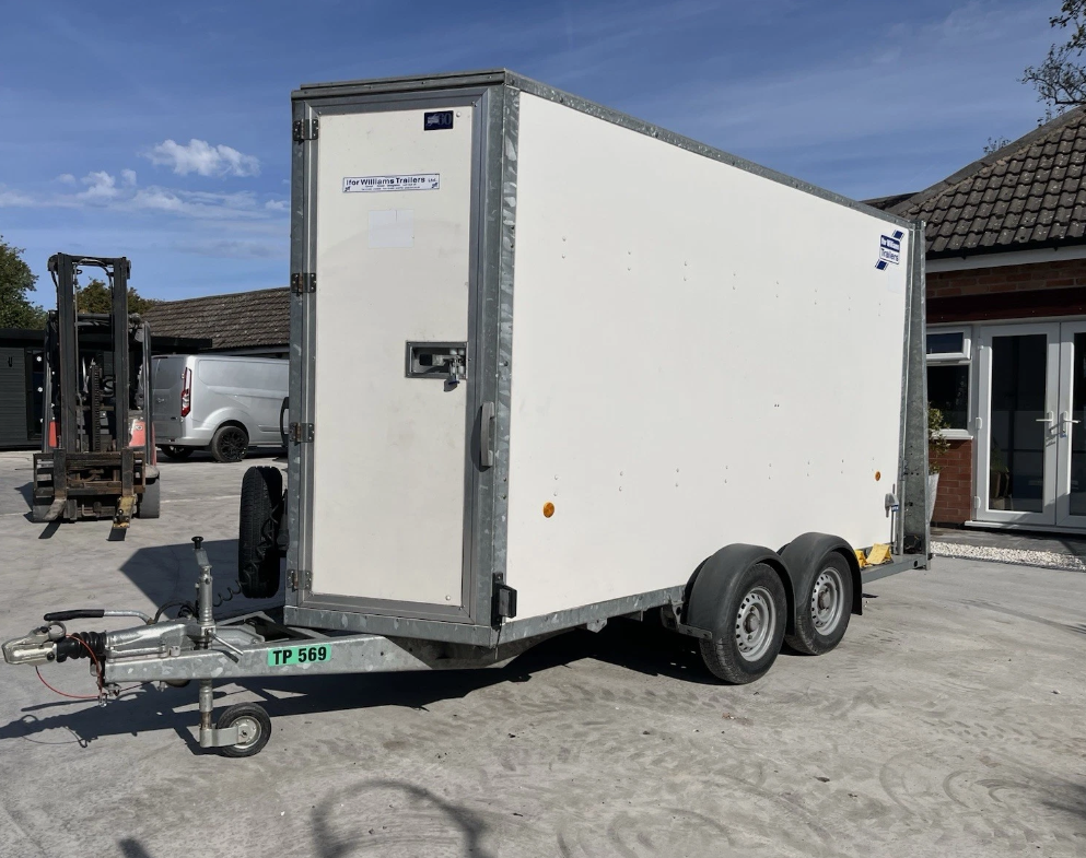 IFOR WILLIAMS BV125-7 TWIN AXLE BOX TRAILER >>--NO VAT ON HAMMER--<<