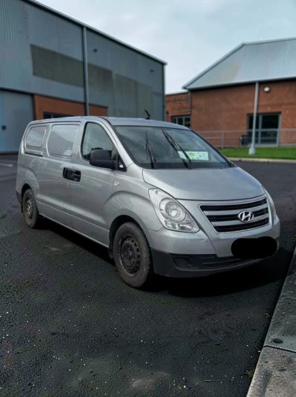 2013 HYUNDAI ILOAD APPROX L2H1 COMFORT CRDI 116 2497CC >>--NO VAT ON HAMMER--<<