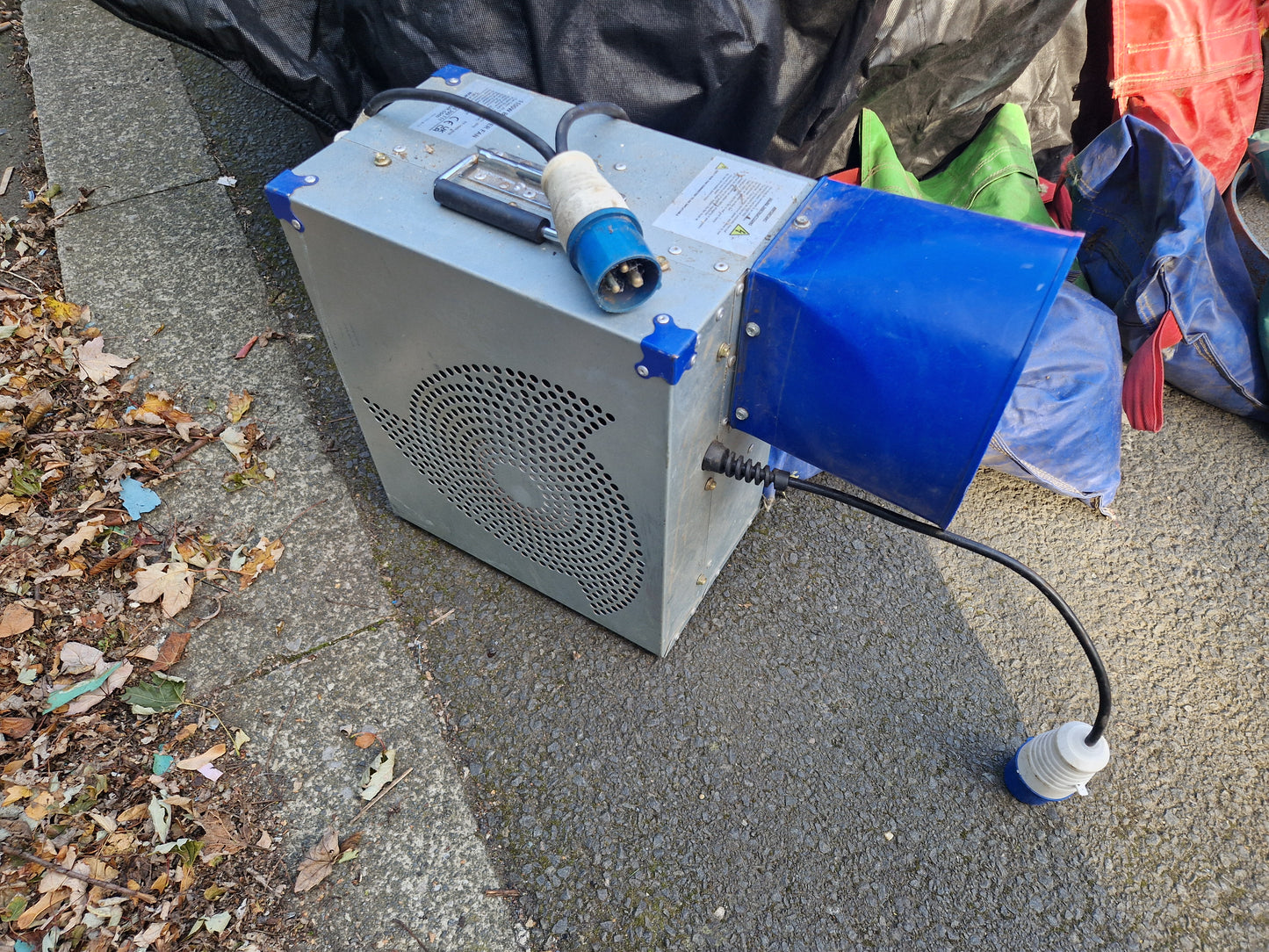 BOUNCY CASTLE BLOWER GIBBONS 1.5HP