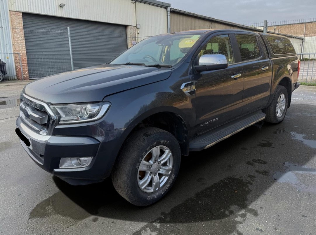 **(ONLY 47K MILEAGE)** 2018 FORD RANGER LIMITED 4X4 DCB TDCI A 3.2 DIESEL AUTOMATIC PICK UP, GREY