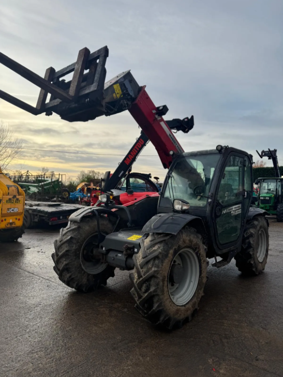 2019 MASSEY FERGUSON TH6030 TELEHANDLER