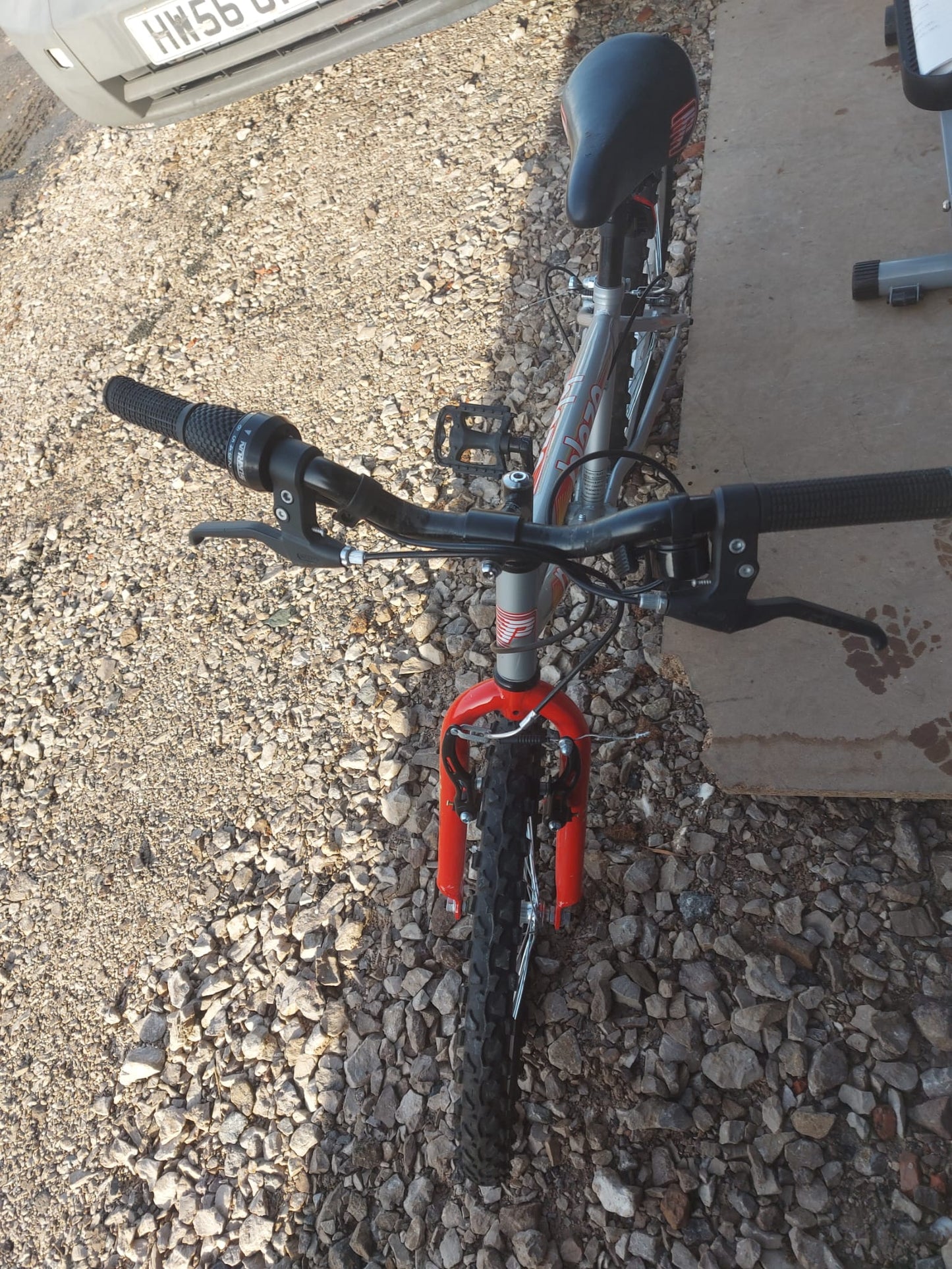 BIKECYCLES CHILDREN BIKE CUSTOMER RETURN VGD NO BOX