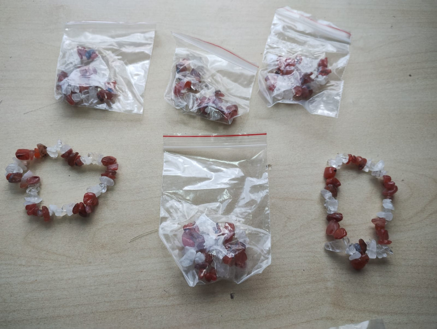 CARNELIAN AND CLEAR QUARTZ CRYSTAL CHIP BRACELET JOB LOT OF 6 - BRAND NEW