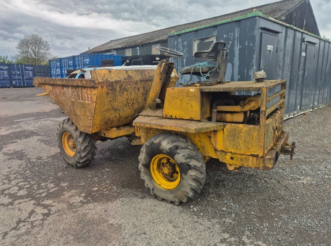 THWAITES BENFORD DUMPER – IDEAL FOR SELF-BUILD, SMALLHOLDING OR EXPORT >>--NO VAT ON HAMMER--<<