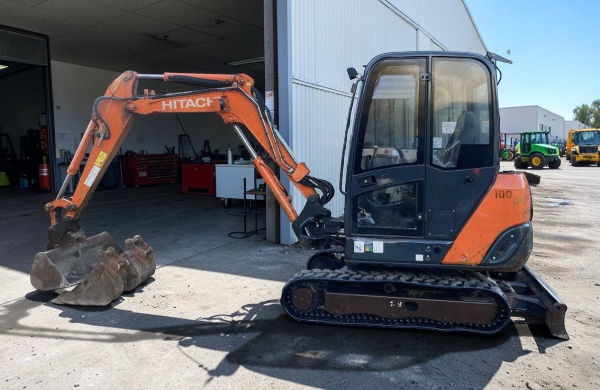 2013 HITACHI ZAXIS ZX27-3 CLR MINI EXCAVATOR