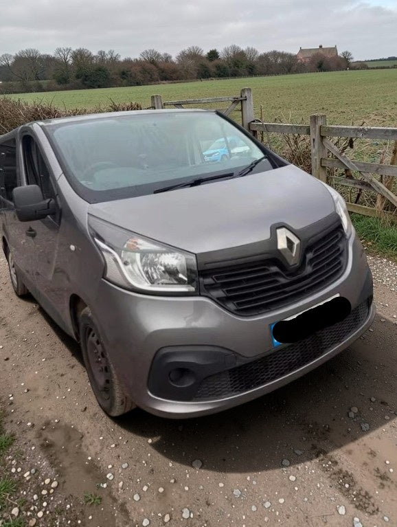 2015 RENAULT TRAFIC SL27 BUSINESS + DCI L1H1 1.6 DIESEL MANUAL GREY >>--NO VAT ON HAMMER--<<