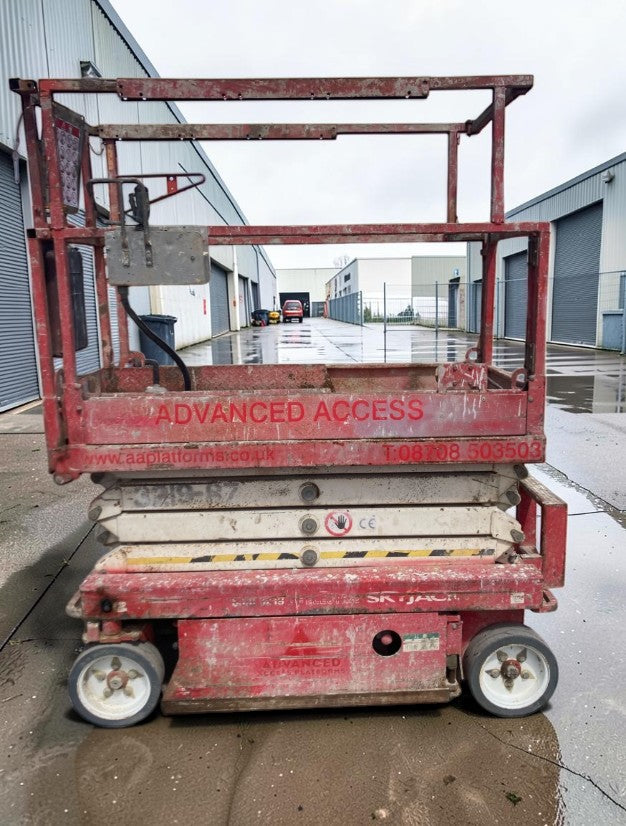 2012 SKYJACK SJ3219 SCISSOR LIFT