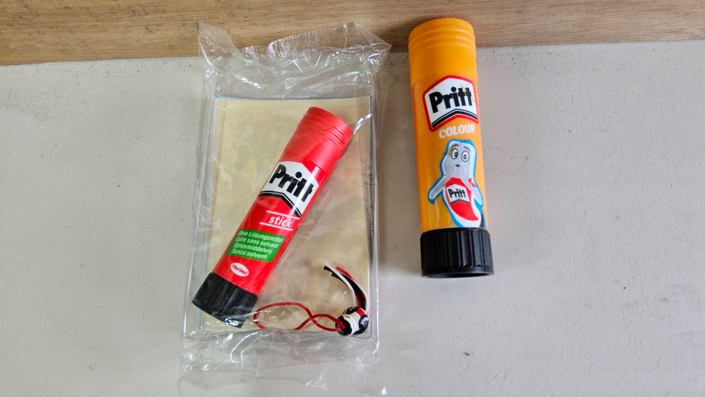 13 PC PRITT 10 GR +20GR