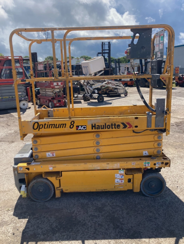 2018 HAULOTTE OPTIMUM 8 SCISSOR LIFT
