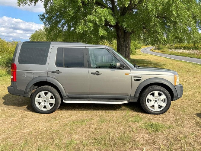 How to Buy a Car at an Auction (Complete UK Guide)