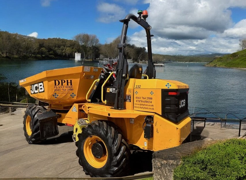 JCB 6T-1 ST 6 TON SWIVEL 4X4 DUMPER FOR AUCTION