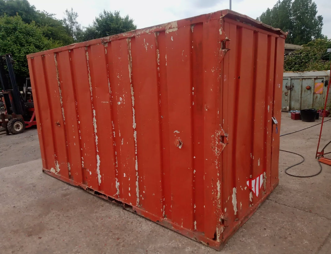 12 X 6 FT SECURE SHIPPING CONTAINER / CANTEEN OFFICE