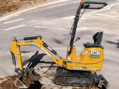 JCB 8008 CTS MICRO EXCAVATOR / DIGGER