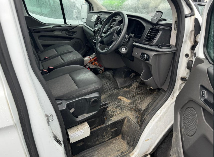 2018 FORD TRANSIT CUSTOM 340 BASE PANEL VAN (68 PLATE)