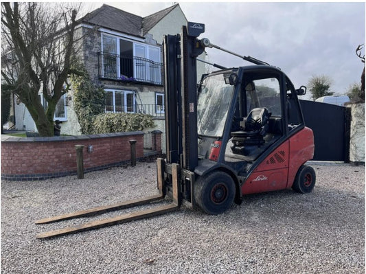 LINDE H35D DIESEL COUNTERBALANCE FORKLIFT – 2010 >>--NO VAT ON HAMMER--<<