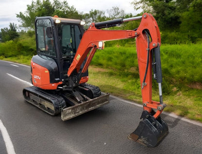 2018 KUBOTA U27-4 2.7 TONNE MINI EXCAVATOR