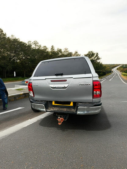 2021 TOYOTA HILUX ICON D-4D 4WD DCB AUTOMATIC