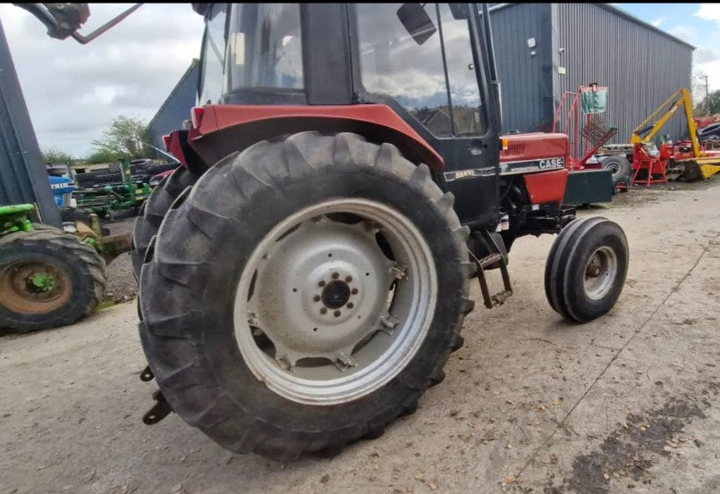 CASE IH 585XL TRACTOR