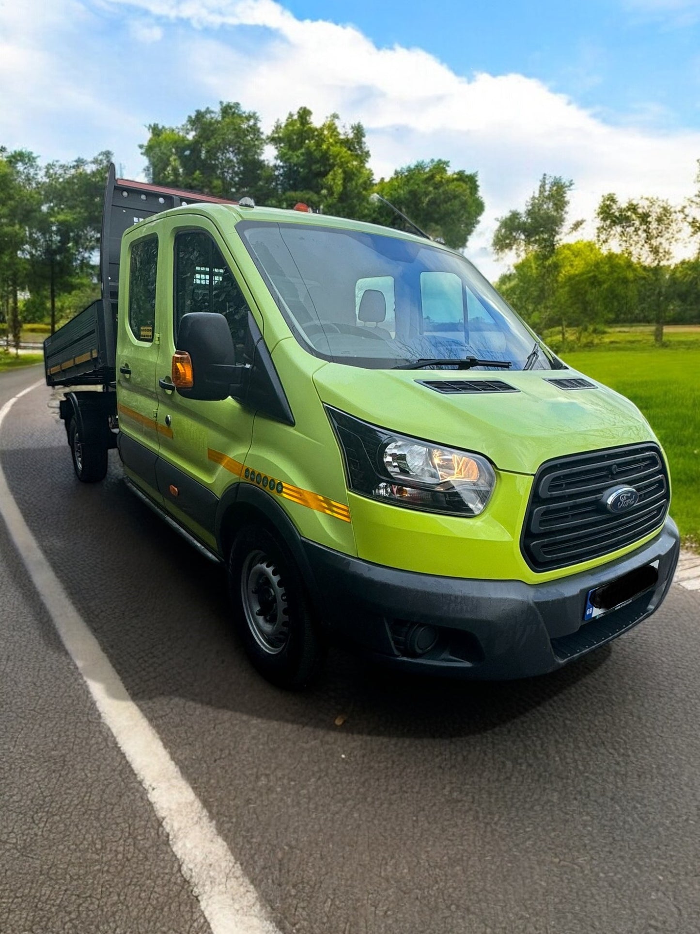 2019 FORD TRANSIT 350 CREW CAB ONE STOP TIPPER – ** ONLY 95K MILES **