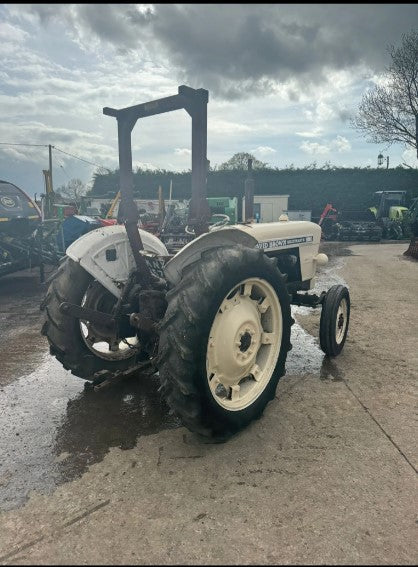 DAVID BROWN 990 TRACTOR