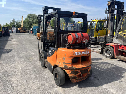 2011 DOOSAN LPG FORKLIFT G25E-5