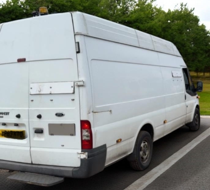 2013/63 FORD TRANSIT 125 T350 RWD JUMBO L4 – 2.2L DIESEL – MANUAL – **(ONLY 113K MILEAGE)**