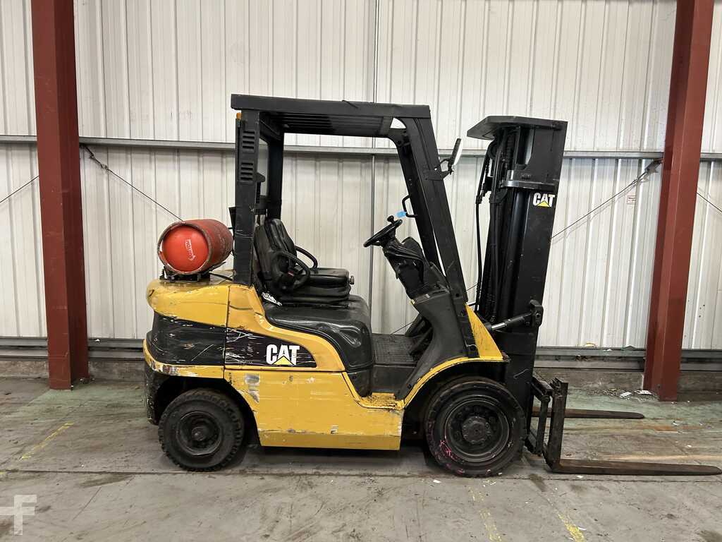 CAT LIFT TRUCKS GP25NT LPG FORKLIFT – 2013