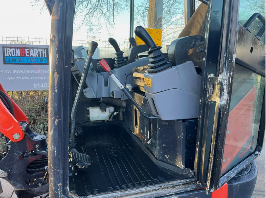 2019 KUBOTA U27-4 2.7 TONNE EXCAVATOR 3,560 HOURS