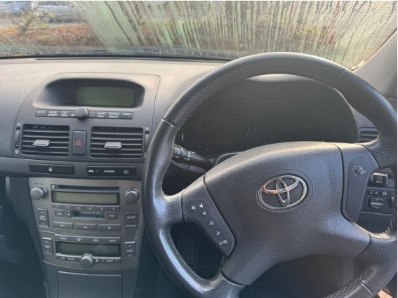 2003 TOYOTA AVENSIS T3-X HATCHBACK >>--NO VAT ON HAMMER--<<