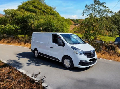 2018 (18) RENAULT TRAFIC SL27 BUSINESS CDI SWB – 95K MILES >>--NO VAT ON HAMMER--<<