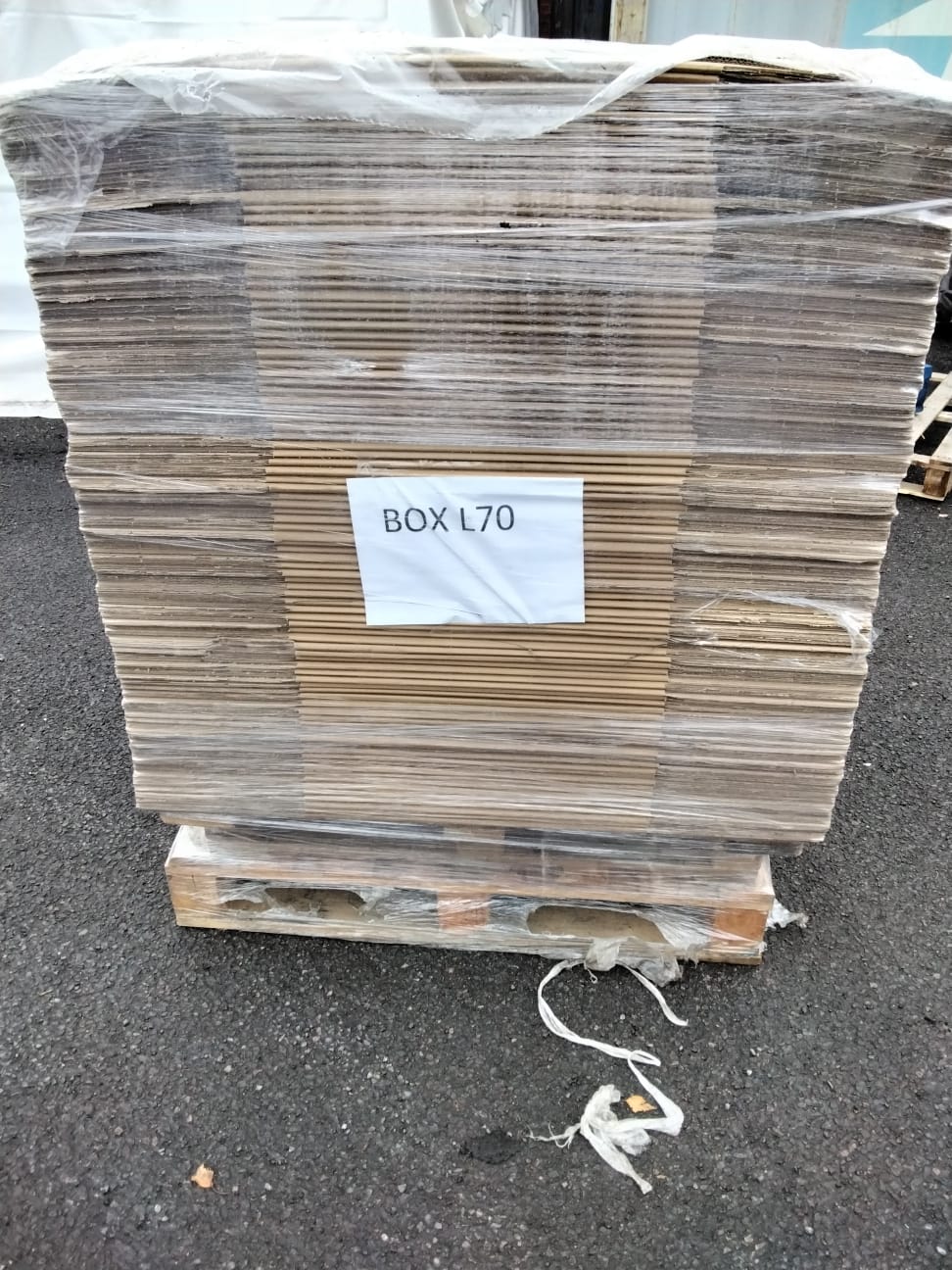 PALLET OF LOOP DOUBLE WALL CARDBOARD BOXES / CARTONS - PREMIUM RANGE 810 X 508 X 508MM