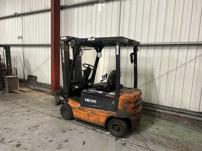 **(INCLUDES CHARGER)** 2012 DOOSAN B16X-5 ELECTRIC 4-WHEEL FORKLIFT – 1,600KG CAPACITY, 4,750MM LIFT