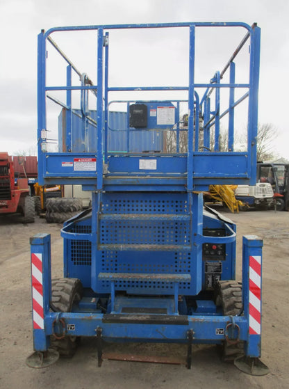 2007 UPRIGHT X33RT SCISSOR LIFT ACCESS PLATFORM