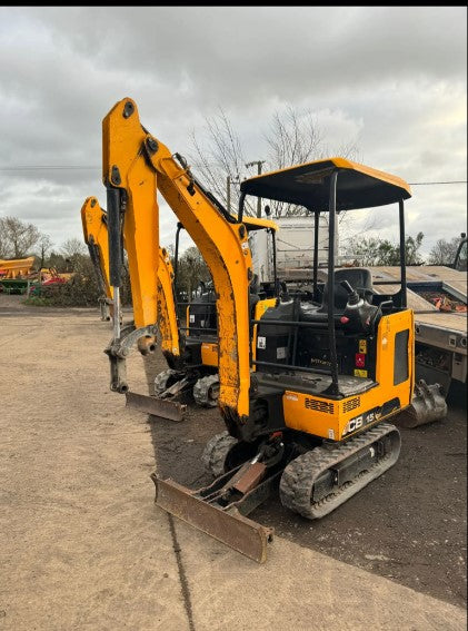 JCB 15C-1 MINI DIGGER