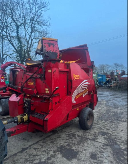 TEAGLE TOMAHAWK 8100 STRAW CHOPPER