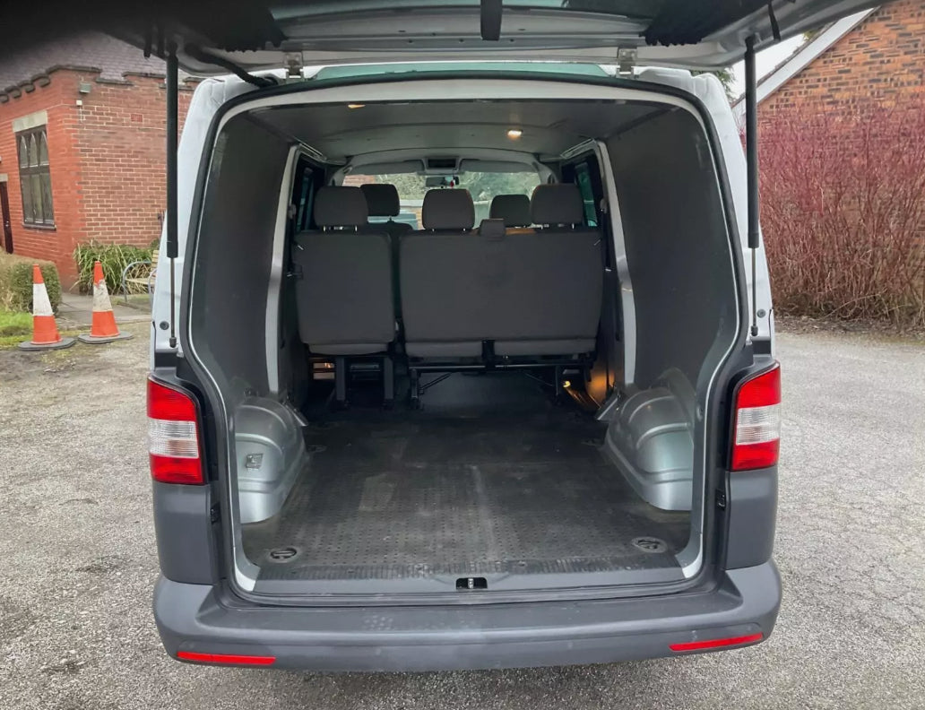 2012 VOLKSWAGEN TRANSPORTER 2.0 TDI 102PS KOMBI VAN – 5 SEATER LWB >>--NO VAT ON HAMMER--<<