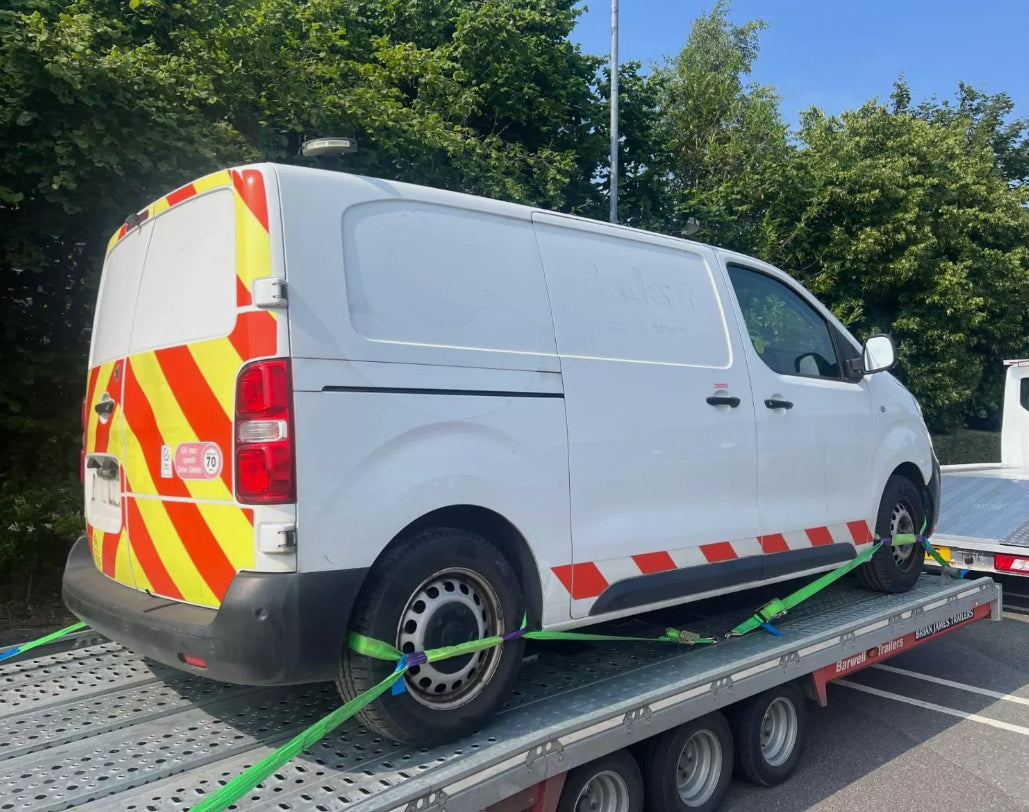 ** SPARES OR REPAIRS ** VAUXHALL VIVARO SWB PANEL VAN - 2019 (69 REG)