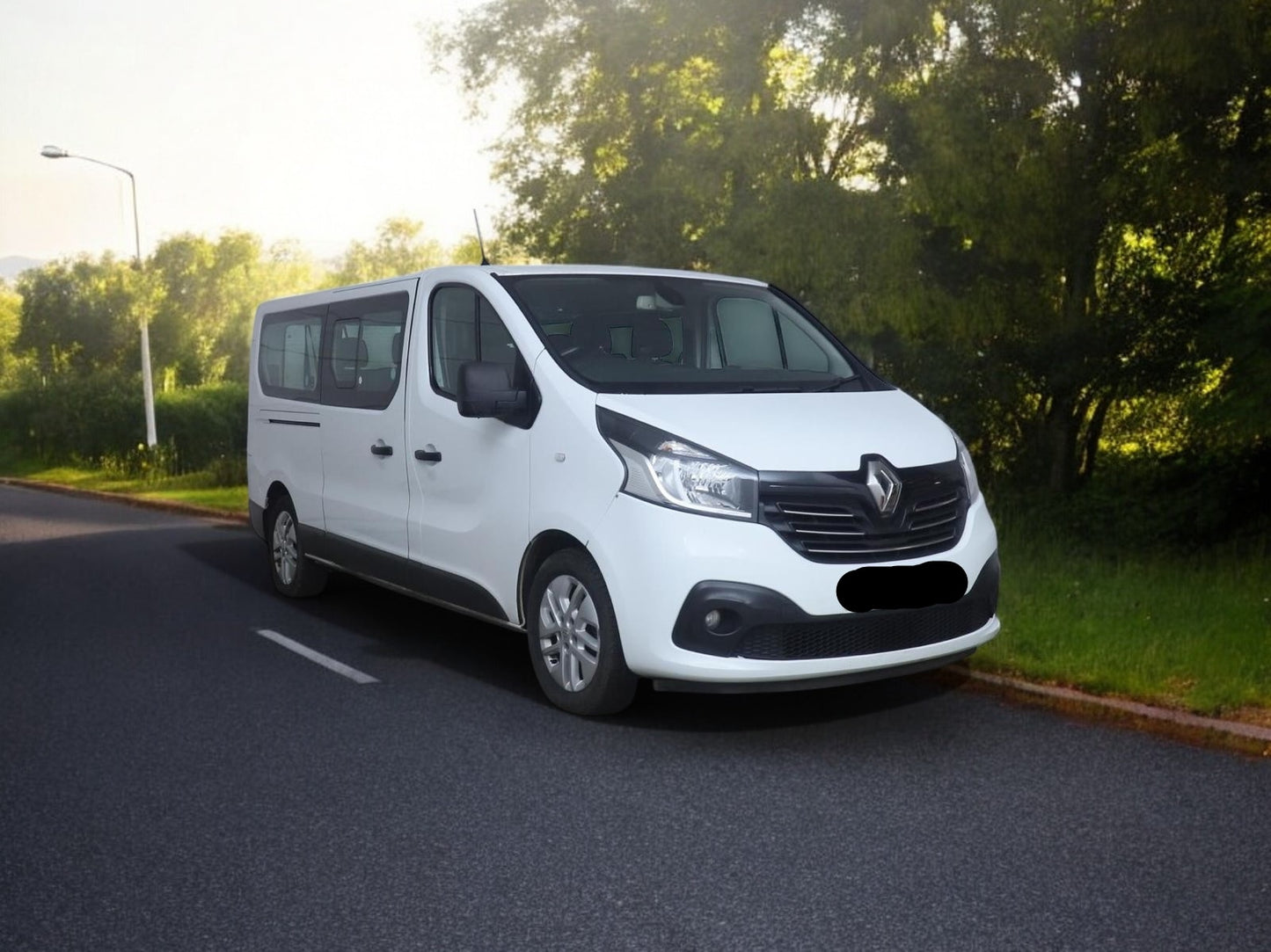 2016 RENAULT TRAFIC LL29 SPORT ENERGY DCI – 9 SEATER MINIBUS – EURO 6